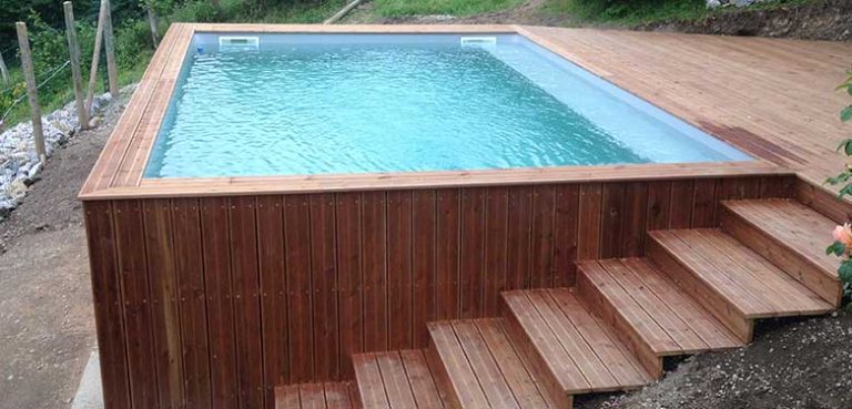 Piscine hors sol en bois : choisir sa piscine bois hors sol | Ozeobois