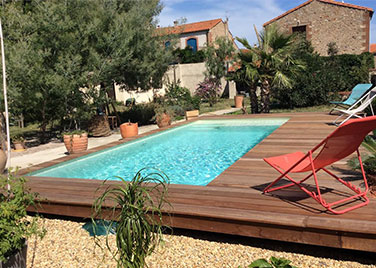 Installez une piscine 5x3 dans votre jardin