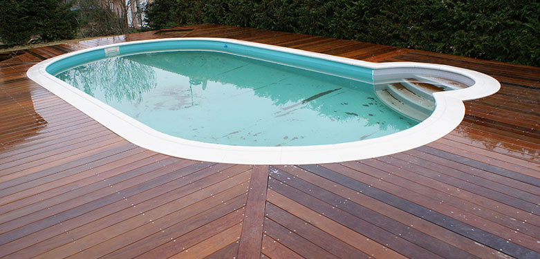 Piscine en bois sur mesure